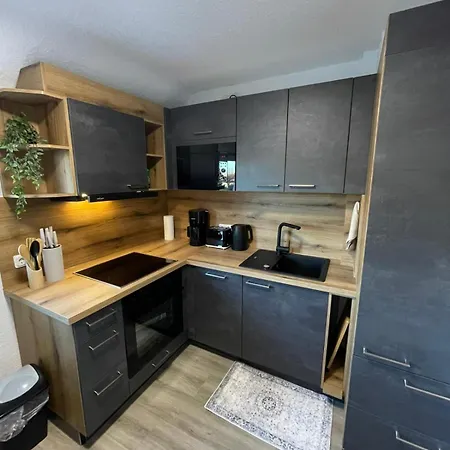 Harzroots A Mit Garage *